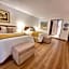 Antara Hotel & Suites - Miraflores