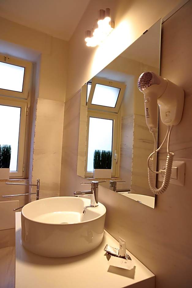 Khome Rooms & Apartment