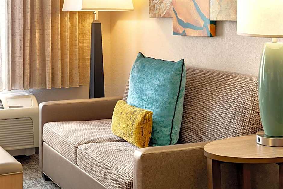 Staybridge Suites Fort Wayne By IHG