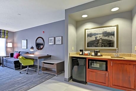 King Study with Sofa Bed