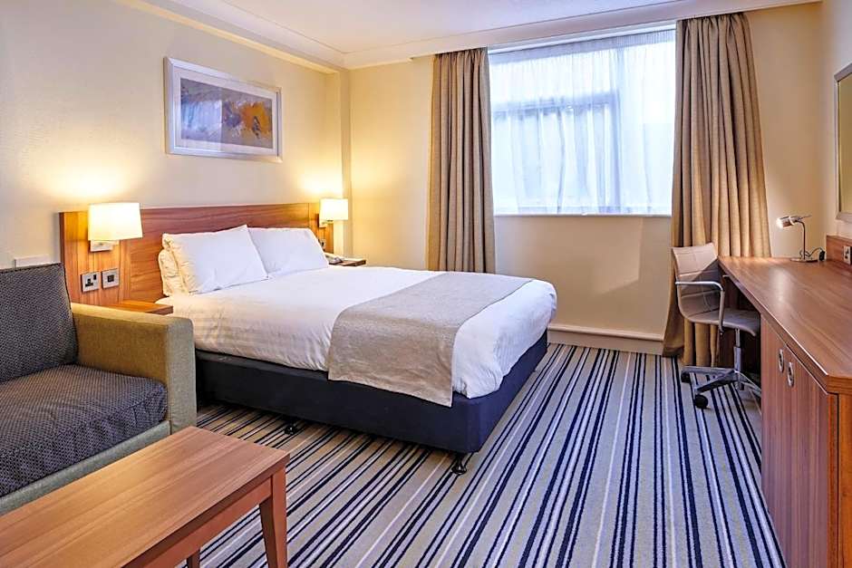 Holiday Inn Swindon By IHG