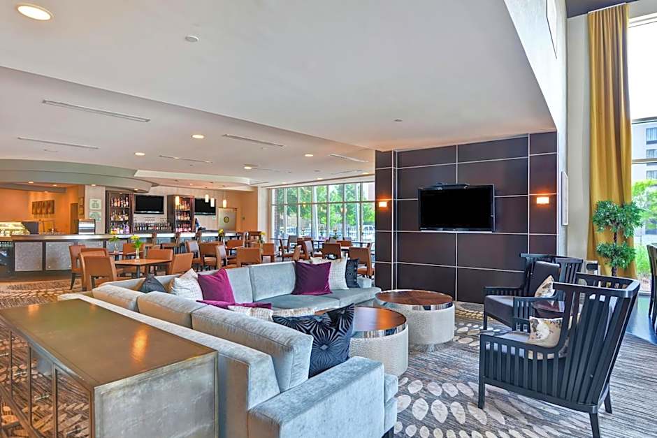 DoubleTree By Hilton Hotel Baton Rouge