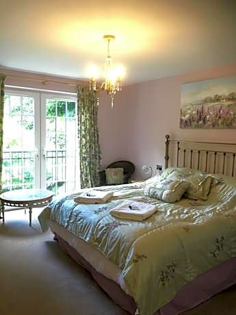 King Room with Garden View