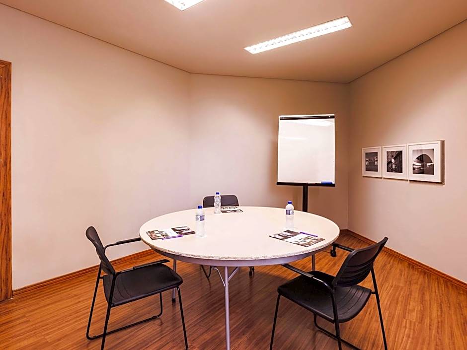 Hotel Cassino Tower Curitiba Aeroporto By Nacional Inn