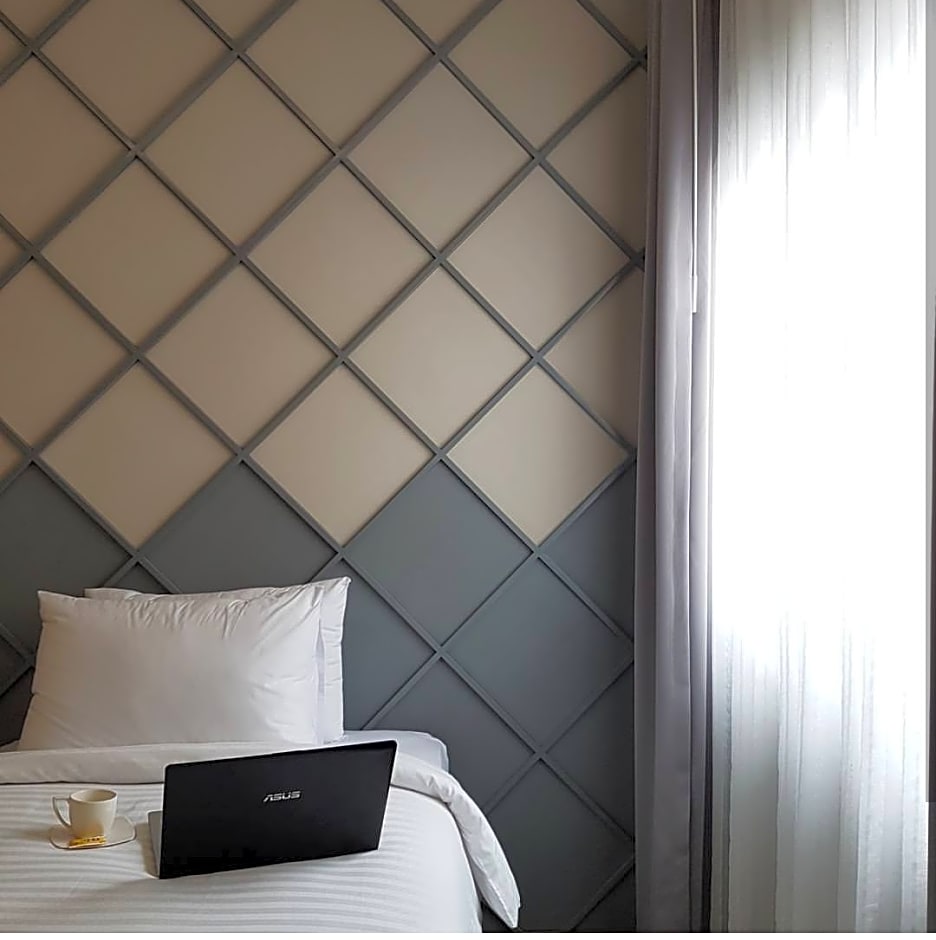 Beehive Boutique Hotel