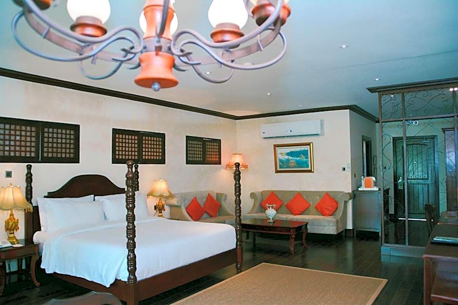 Photo 1 of 4 of Honeymoon Suite