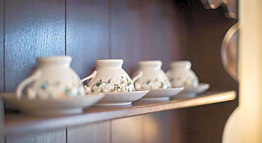 Forest Guardian Hotel Kyoto Gosho West