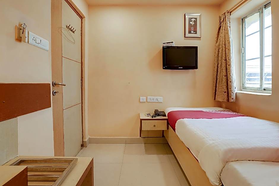 Shanthaa Residency Lodge by OYO Rooms – Hyderabad, 