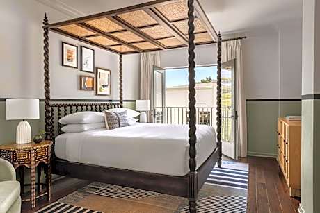 Essential King Room with Juliet Balcony