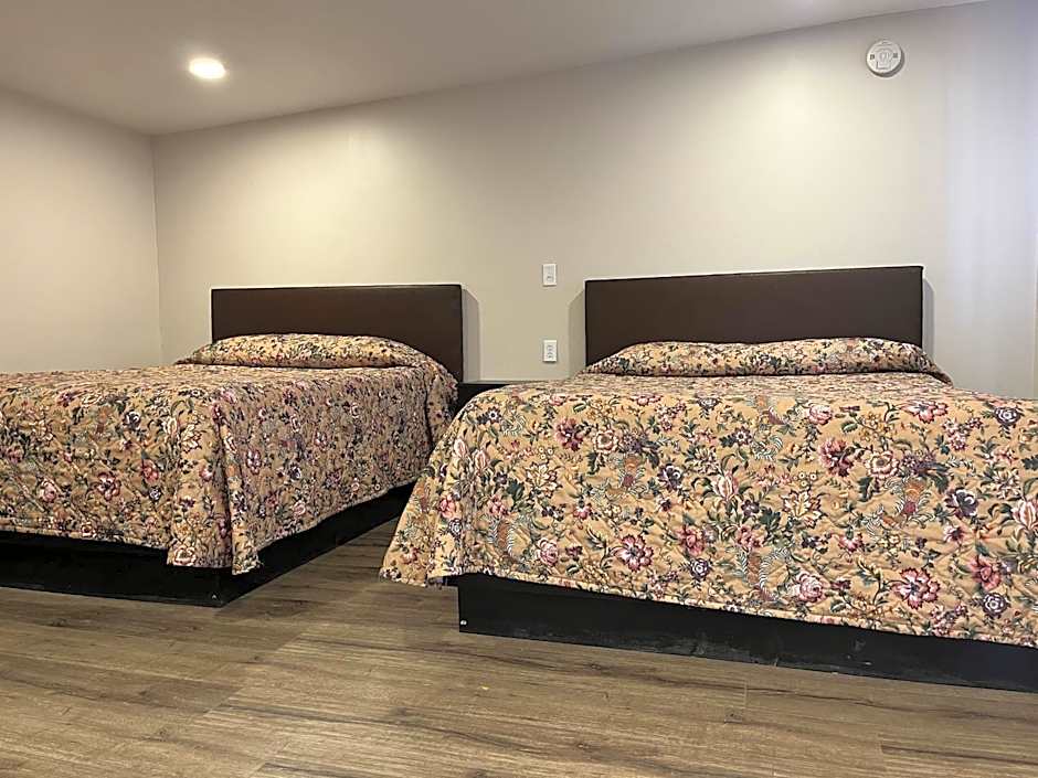 Kluane Park Inn