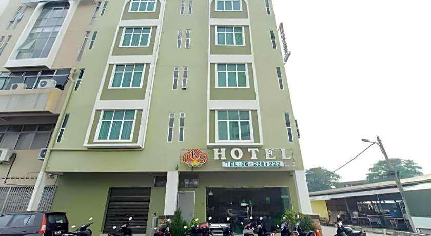 Lks Hotel