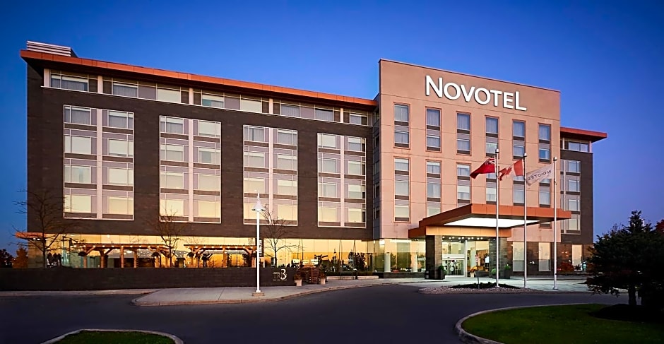 Novotel Toronto Vaughan Centre Hotel