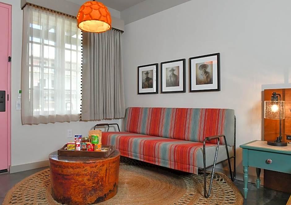 Texican Court, by Valencia Hotel Group