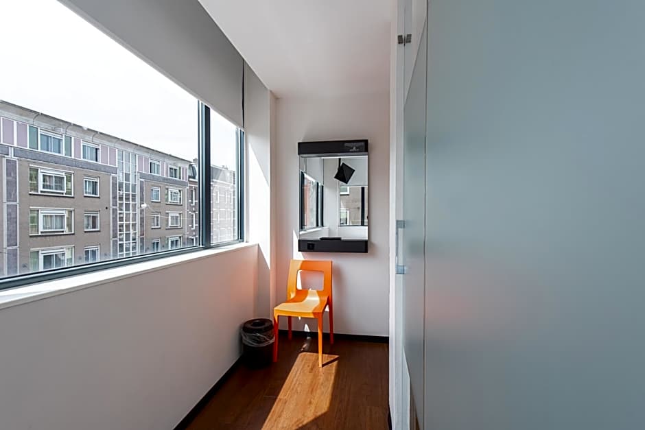 Easyhotel Amsterdam City Centre South