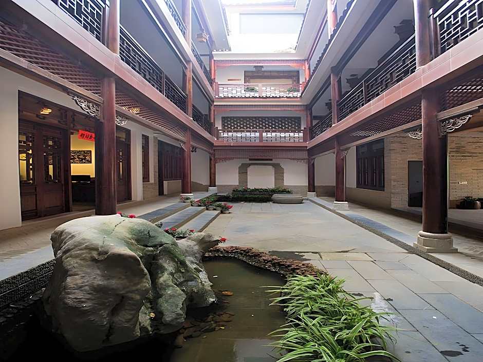 Yangshuo Hidden Dragon Villa