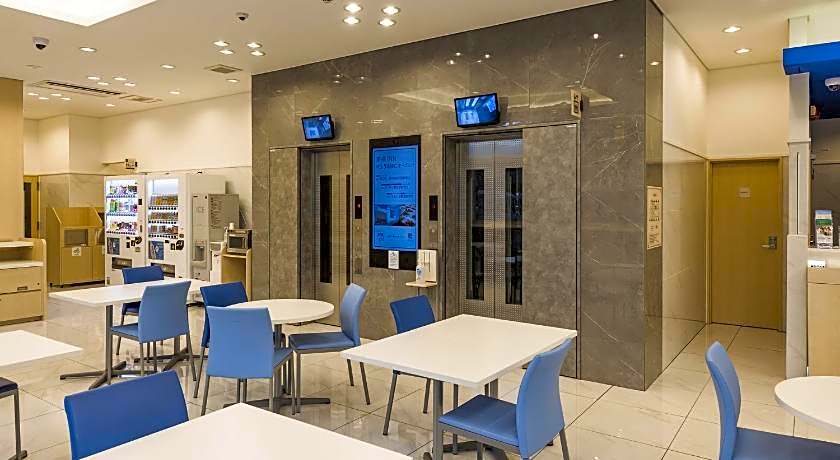 Toyoko Inn Kita-asaka-eki Nishi-guchi