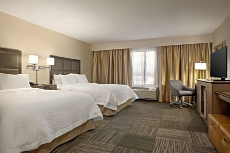 Hampton Inn & Suites Minooka