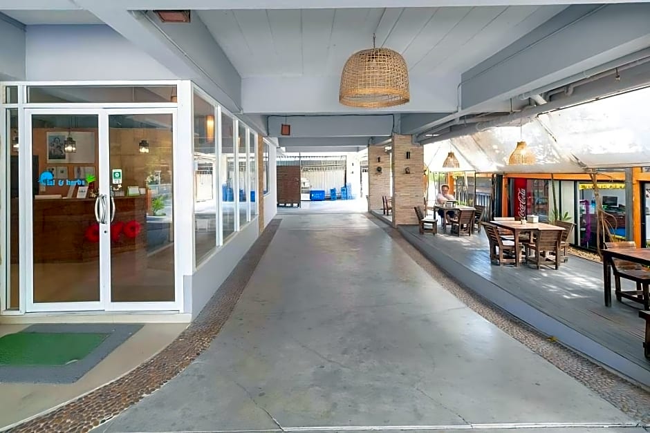 Plai and Herbs Suvarnabhumi Airport 