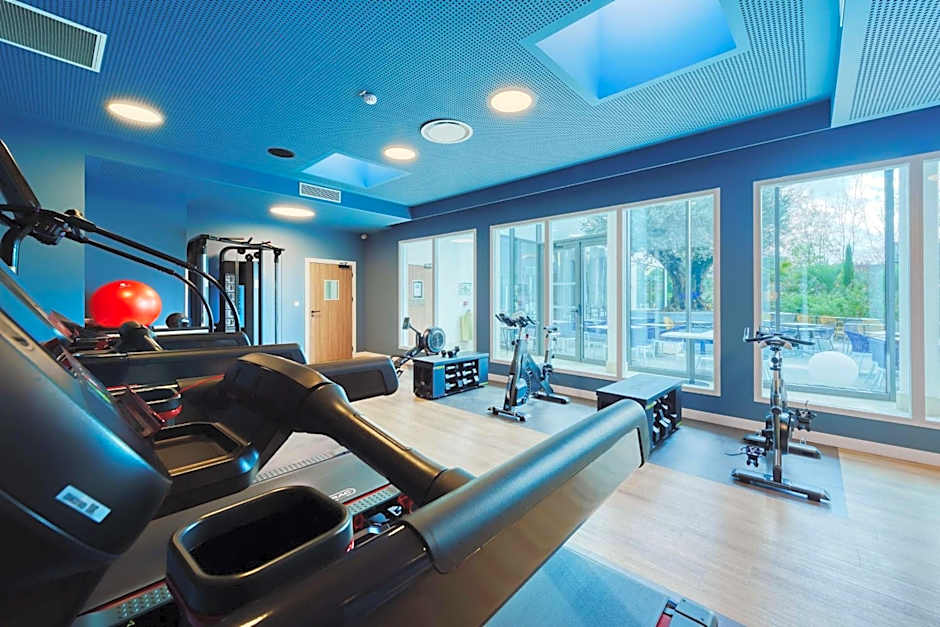 GOLDEN TULIP LYON OUEST TECHLID Hotel & Spa