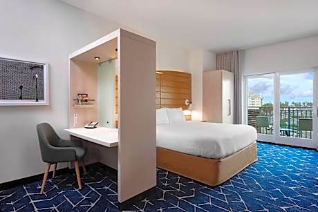 King Room with Partial Ocean View