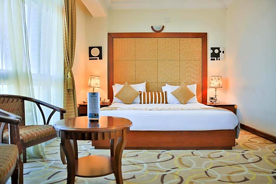 Swiss Inn Nexus Hotel