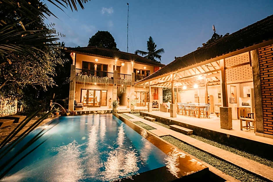 Pukakoo Villas and Suite by Supala