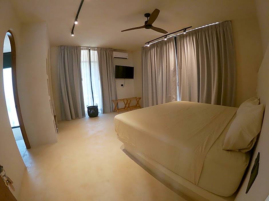 Casa Hood By the Sea