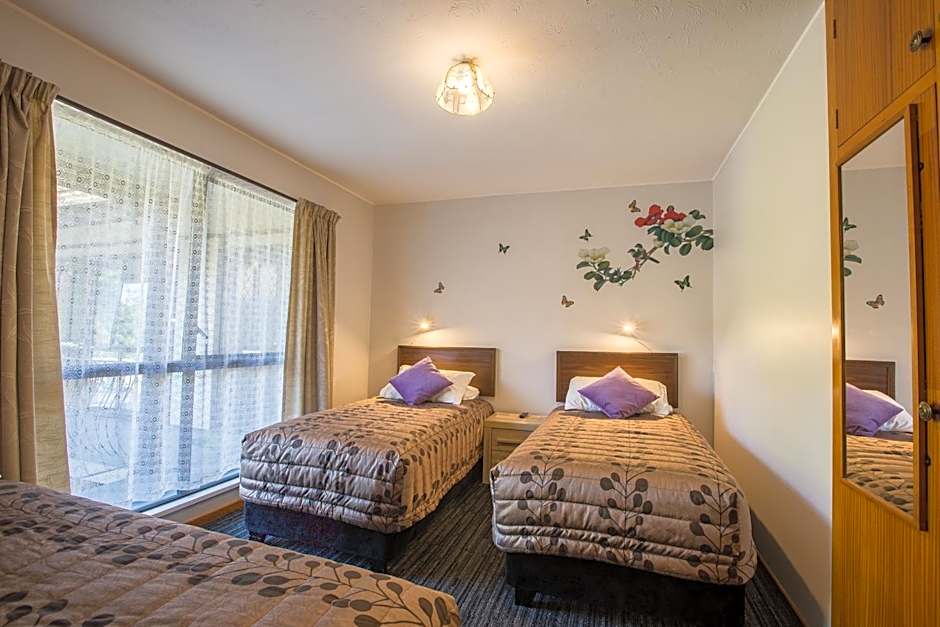Argyle On The Park - Central Christchurch Motel Overlooking Hagley Park