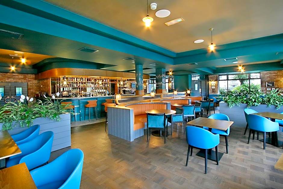 Waterford Marina Hotel