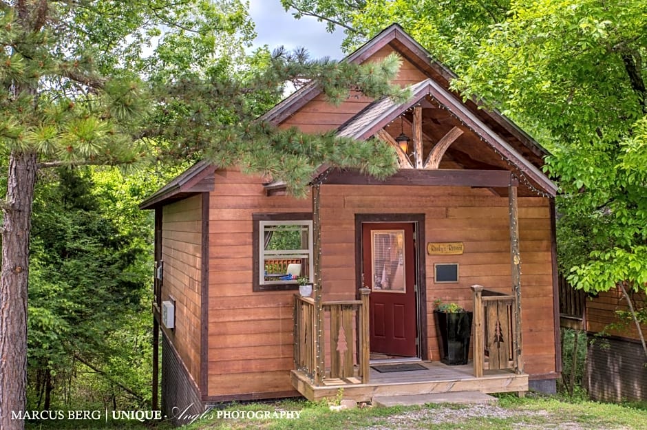 Eureka Sunset Cabins