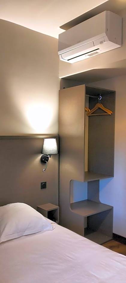 HÔTEL ROYAL MONTREUIL