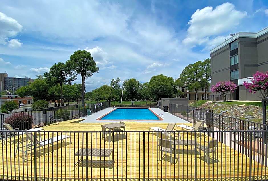 Country Inn & Suites by Radisson, North Little Rock, AR