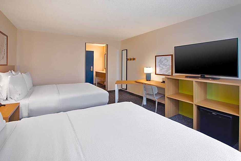 Spark by Hilton Walker Grand Rapids North