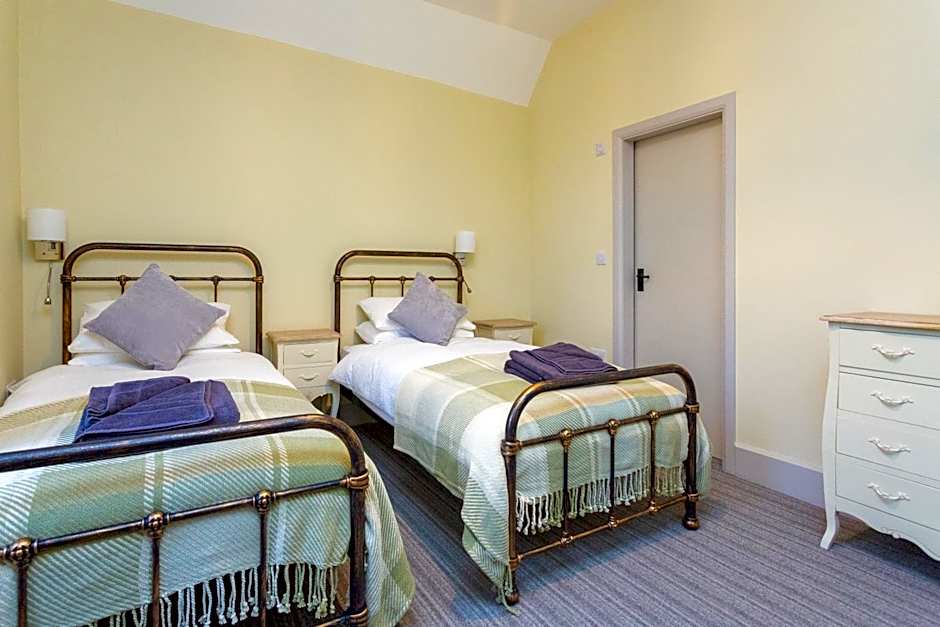 Howgills House Hotel