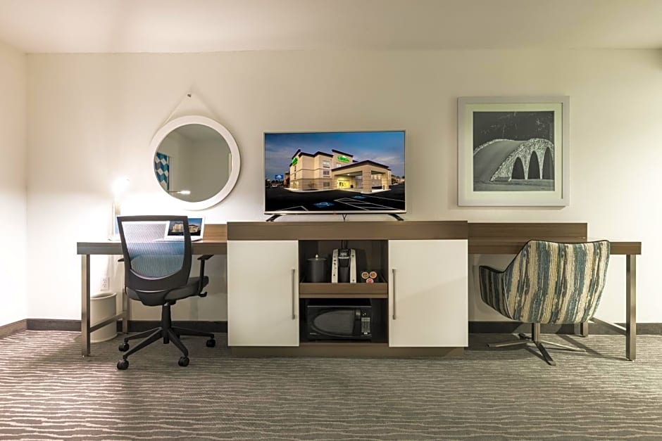 Wingate Augusta Washington Road by Wyndham - Newly Renovated