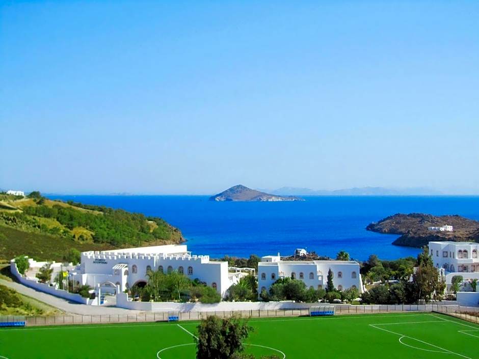 Porto Scoutari Romantic Hotel