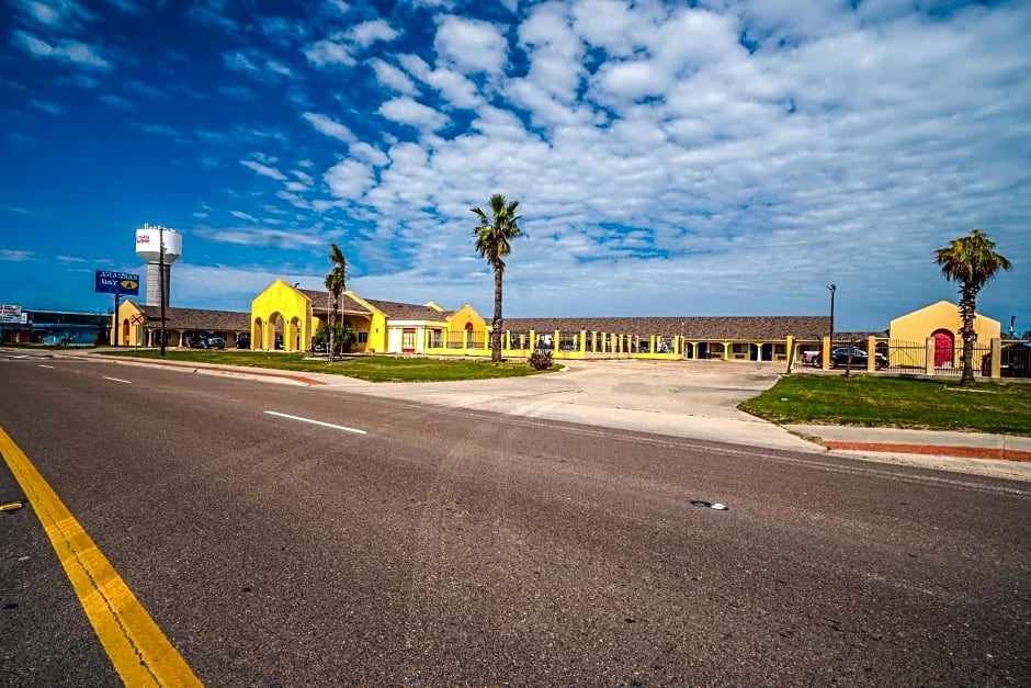 Aransas Bay Inn & Suites Corpus Christi by OYO