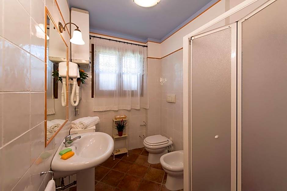 Casa Lari