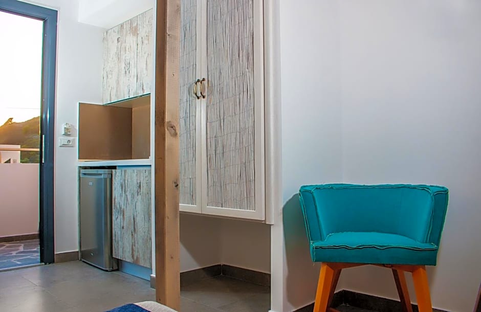 Malibu Boutique Studios & Bungalows