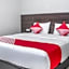 OYO 1006 Azzahra Guest House