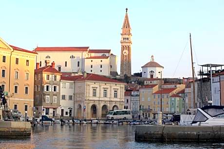 Hostel Adriatic Piran