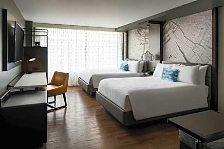 Guest room, 2 Queen, High floor