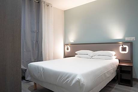 Aero Hotel