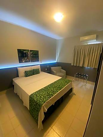 Queen Suite