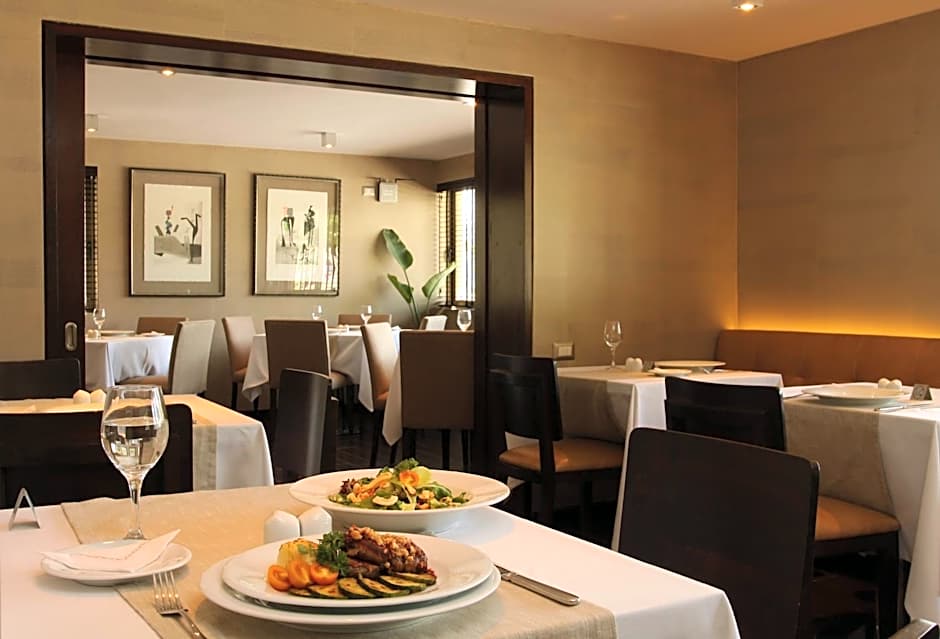 Hotel Los Españoles Plus