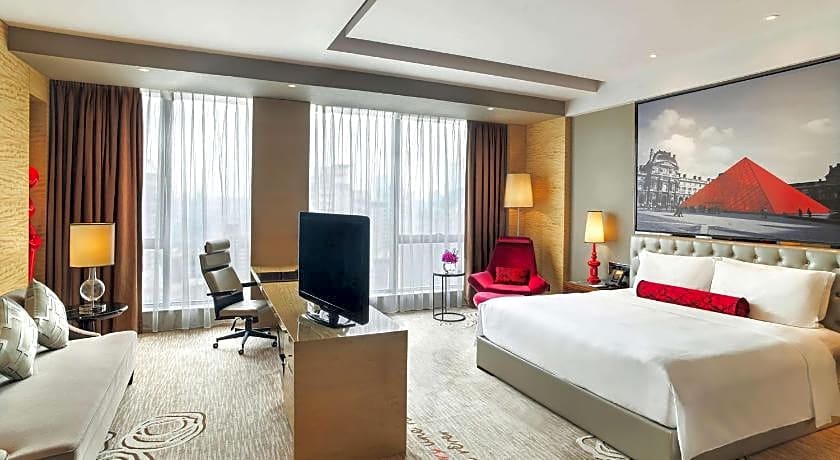 Sofitel Guangzhou Sunrich Hotel