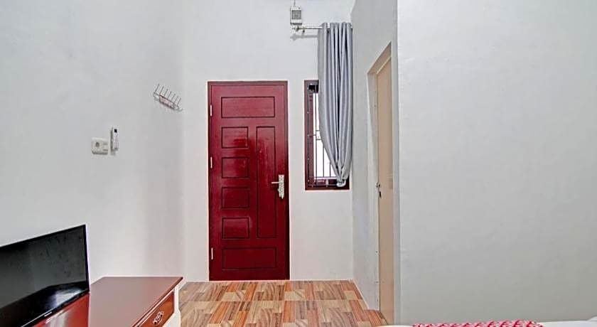 OYO 92946 Dekna Homestay Syariah