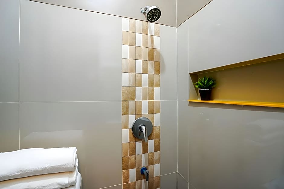 Hotel O Surabaya near Surabaya Town Square formerly Kupang Gunung Residence