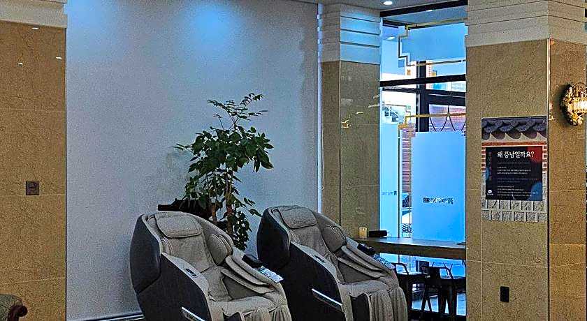 Pungnam Tourist Hotel