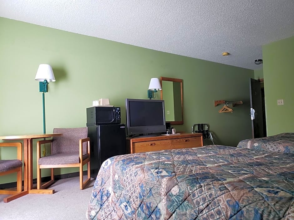 Harbor Lights Lodge
